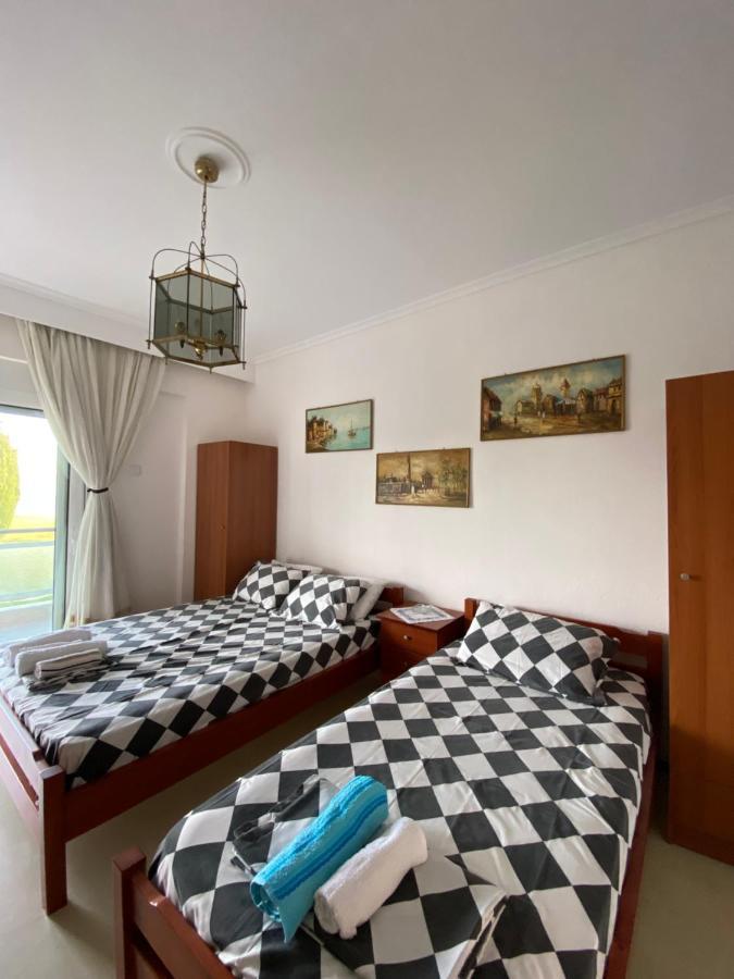 Renas House Apartment Аспровалта Екстериор снимка